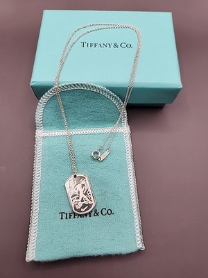 Tiffany & Co. Nike Womens 2013 Washington DC Half Marathon Pendant 18'' Necklace