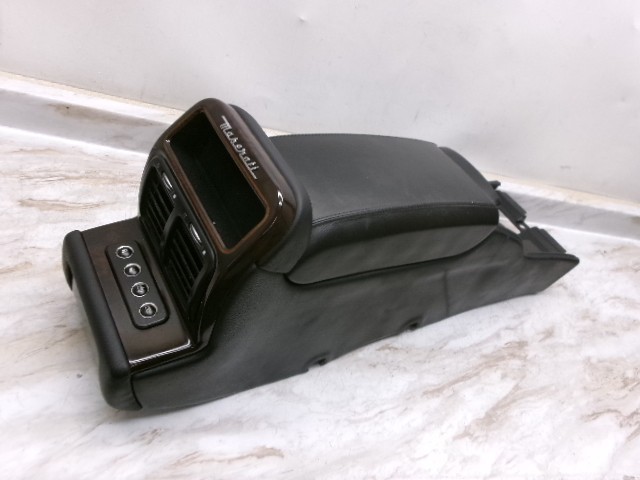 Maserati Quattroporte 2003-2008 Center console P/N 67563600