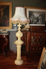 Lampada a colonna francese in marmo