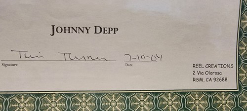 Very Rare Pirates Of The Caribbean Movie Screenplay Signed By Johnny Depp W/COA - Picture 6 of 6