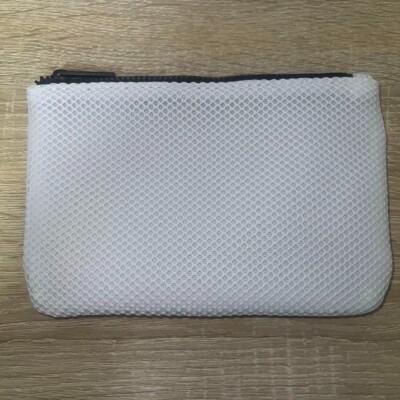 YSL Yves Saint Laurent BEAUTE Novelty Pouch white pure shots