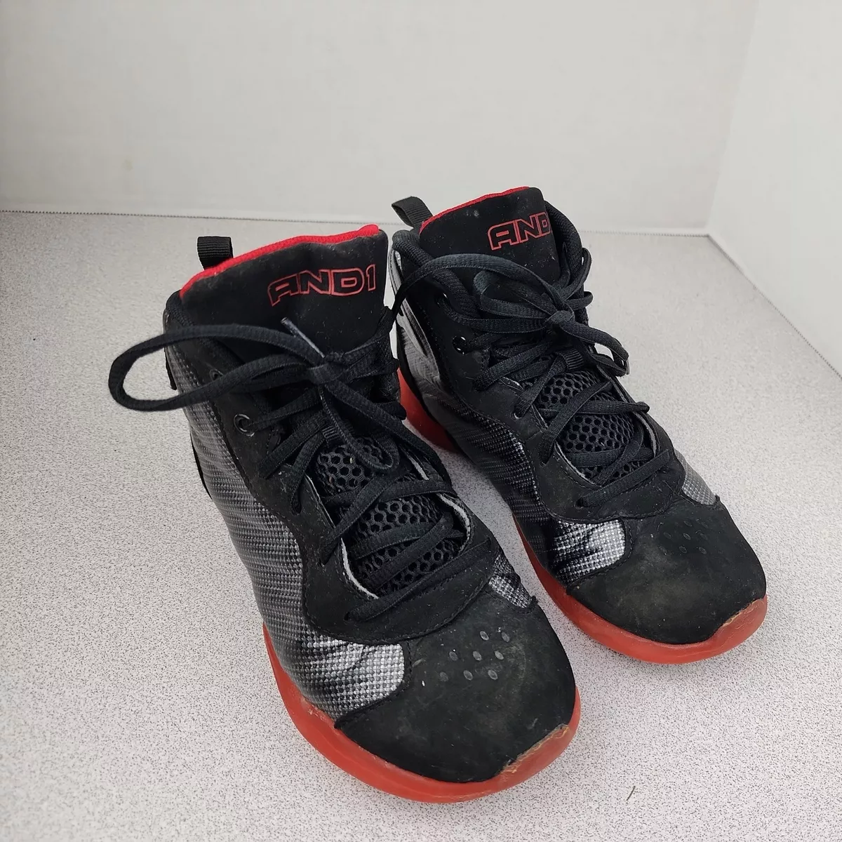 Boys basketball shoes black cheap
