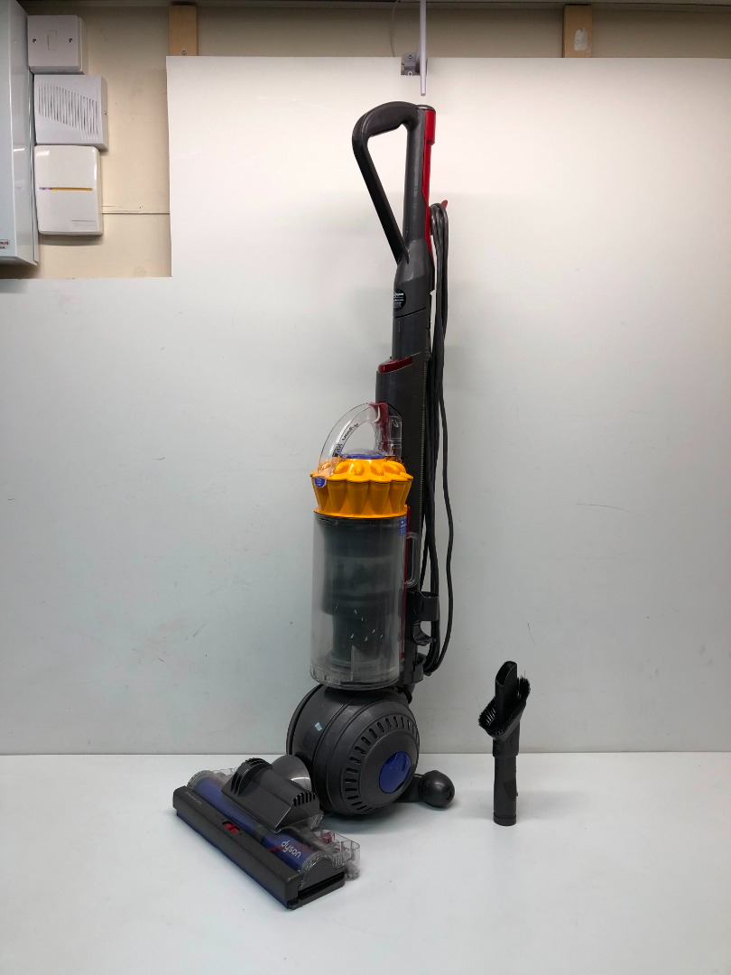 Dyson DC40 Upright Vacuum Cleaner eBay