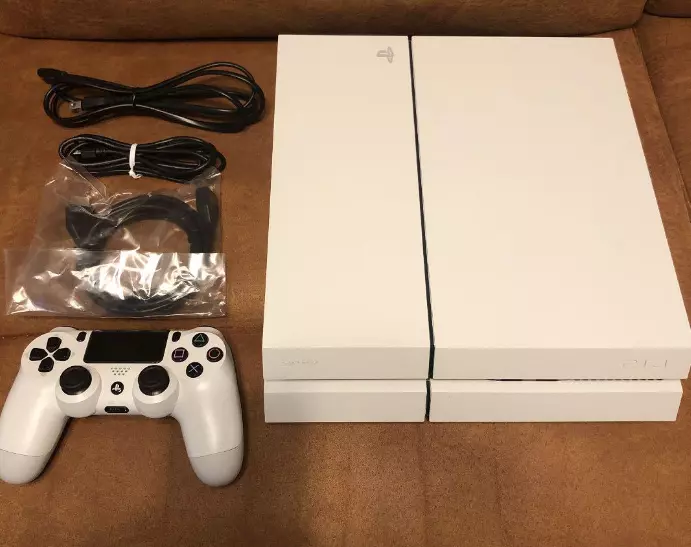 Sony PS4 Playstation 4 500GB CUH-1200 Glacier White Console Game