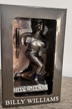 CHICAGO CUBS - BILLY WILLIAMS STATUE BOBBLEHEAD - NIB -5/27/23 WRIGLEY FIELD SGA