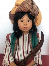 "Der kleine Muck" von Karin Schmidt, Götz, eine Künstlerpuppe wie aus 1001 Nacht