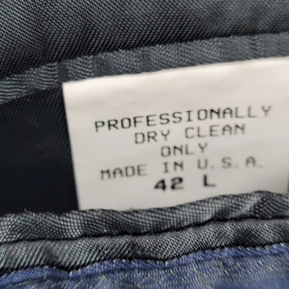 Botany 500 Couture Grey Pinstriped Full 2 Piece Suit USA Jacket 42L Pants 33x32 - Image 4 of 4