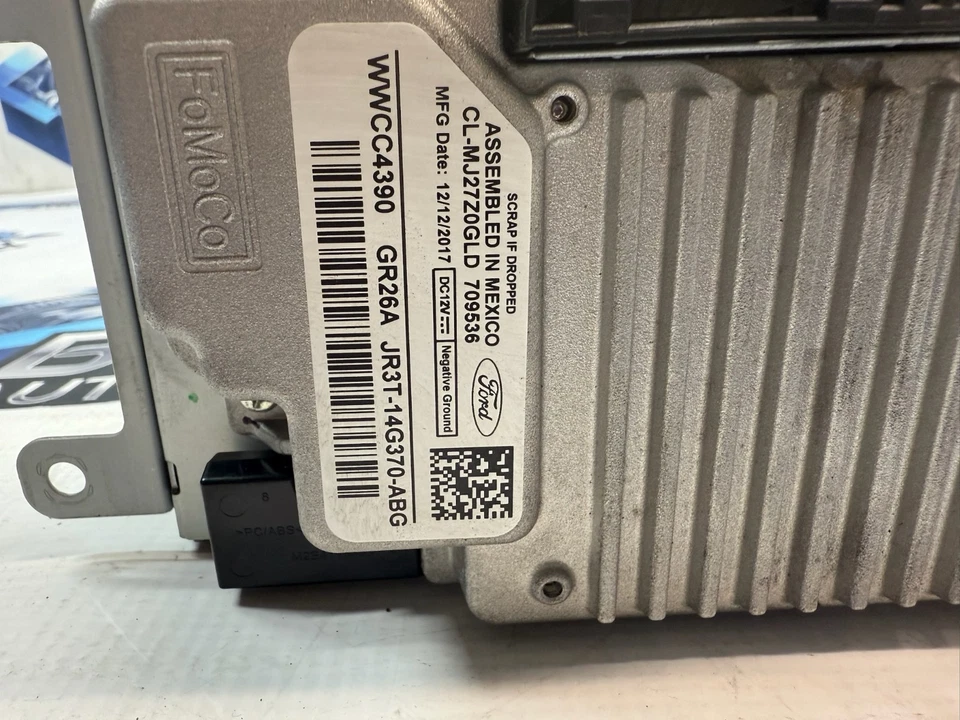 2017-2018 FORD MUSTANG RADIO 8" DISPLAY TOUCH SCREEN MODULE HR3T-14G370-KBA OEM - Image 3 of 4