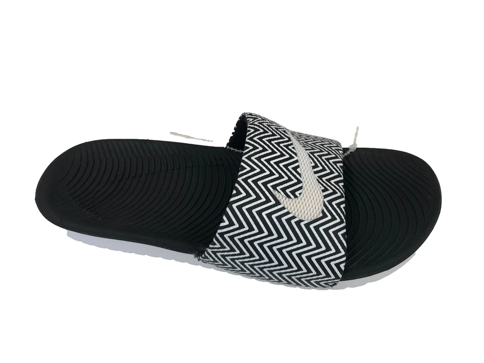 Sandalias NIKE Kawa Estampado DIAPOSITIVAS CHANCLAS ~ Mujer Talla 6 ~ Zapato Negro/Blanco ~ 882693-001 Foto 4 de 4