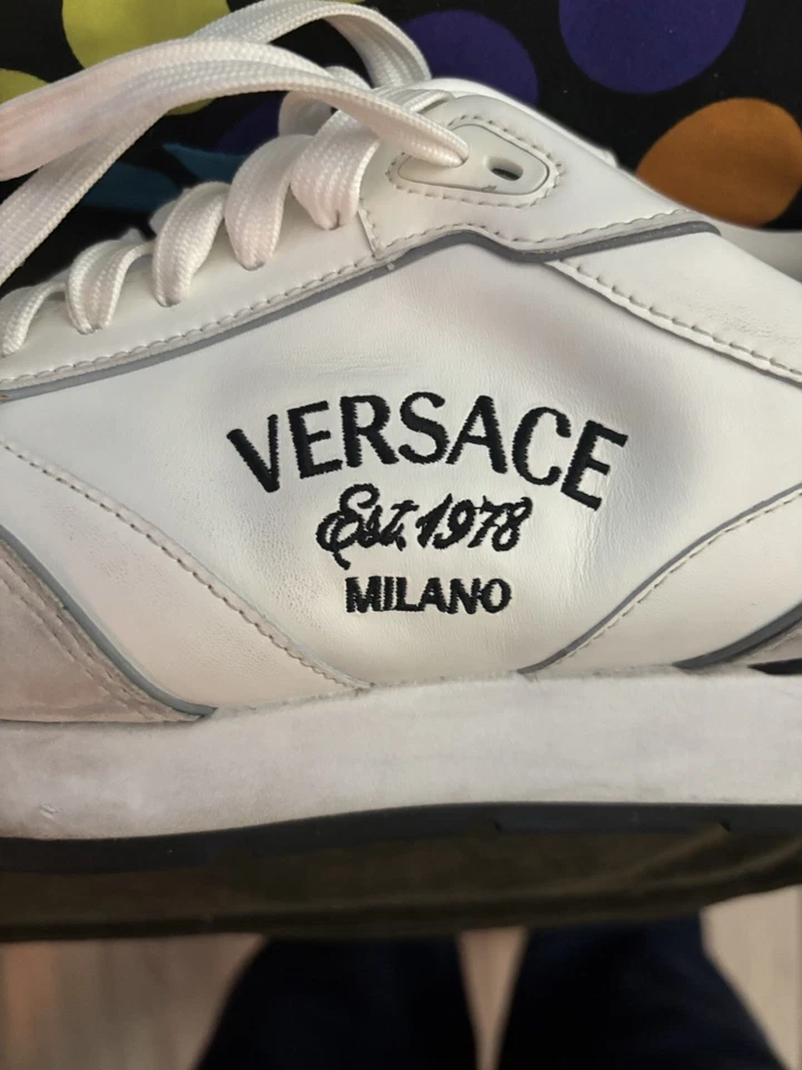 Versace Women Tennis Shoes. Size 41Italian, 9US. Worn 4 Times - Image 4 of 4