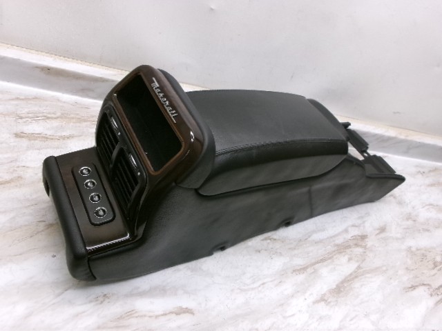 Maserati Quattroporte 2003-2008 Center console P/N 67563600