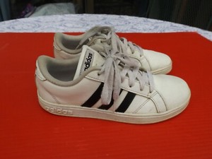 adidas black stripe shoes