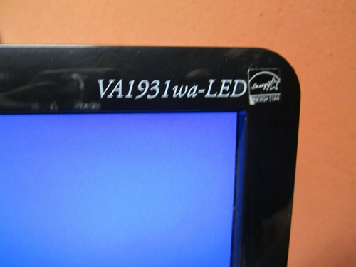 Viewsonic VA1931wa-LED 19" Widescreen LED Monitor  - Picture 2 of 4