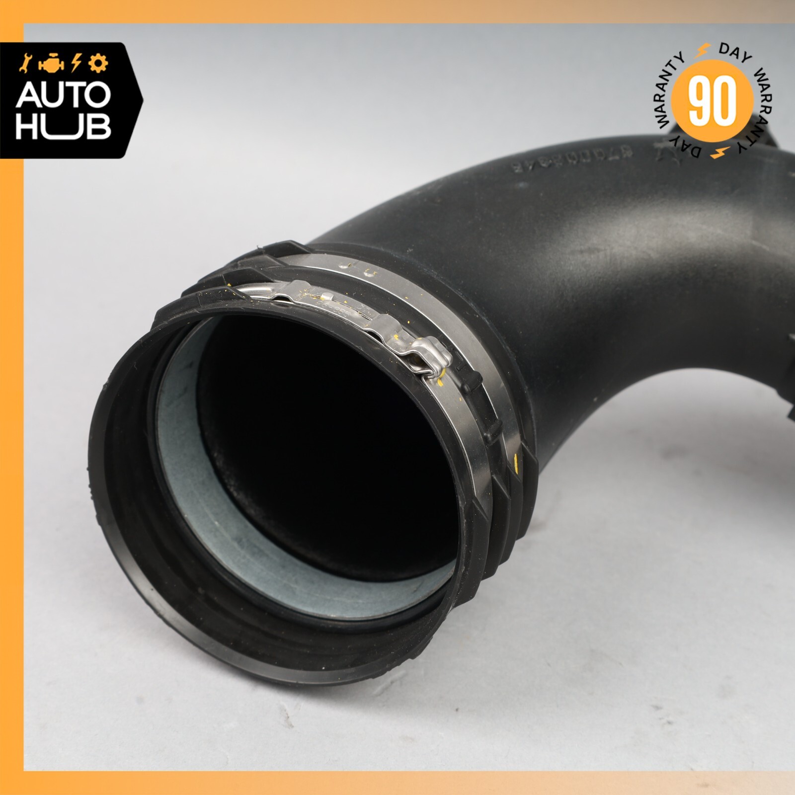 14-20 Maserati Quattroporte S Q4 Right Side Air Intake Cleaner Hose Pipe OEM