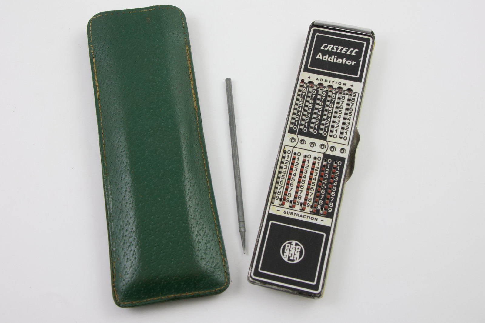 '50s Vintage A.W. Faber Castell Addiator 67/22 R Kleindisponent Slide Rule