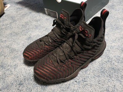 lebron 16 size 11.5