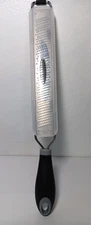 Mercer Culinary Mercer Grates Grater Fine Zester Narrow