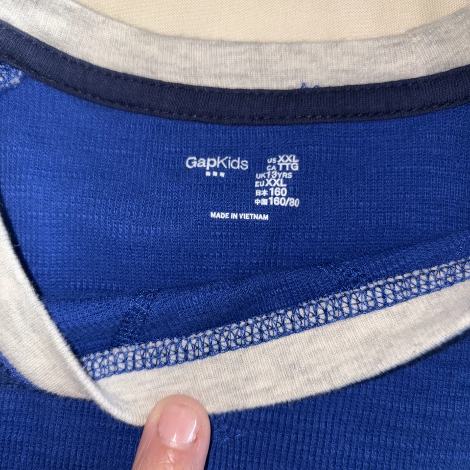 Sudadera con capucha Gap para niños talla XXL Foto 2 de 4