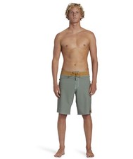 Billabong Mens Core Lord Pro 20" Surf Surfing Boardshorts - Sage - 32