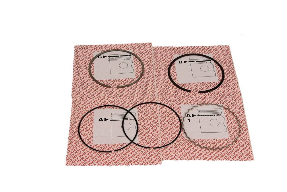 Segments de piston Toyota Avensis 1.6VVTI reparation moteur apres realasage +0.50