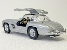 Rare * Mercedes Benz 300 SL Gullwing * Silver on Black Interior * Kyosho * 1/18