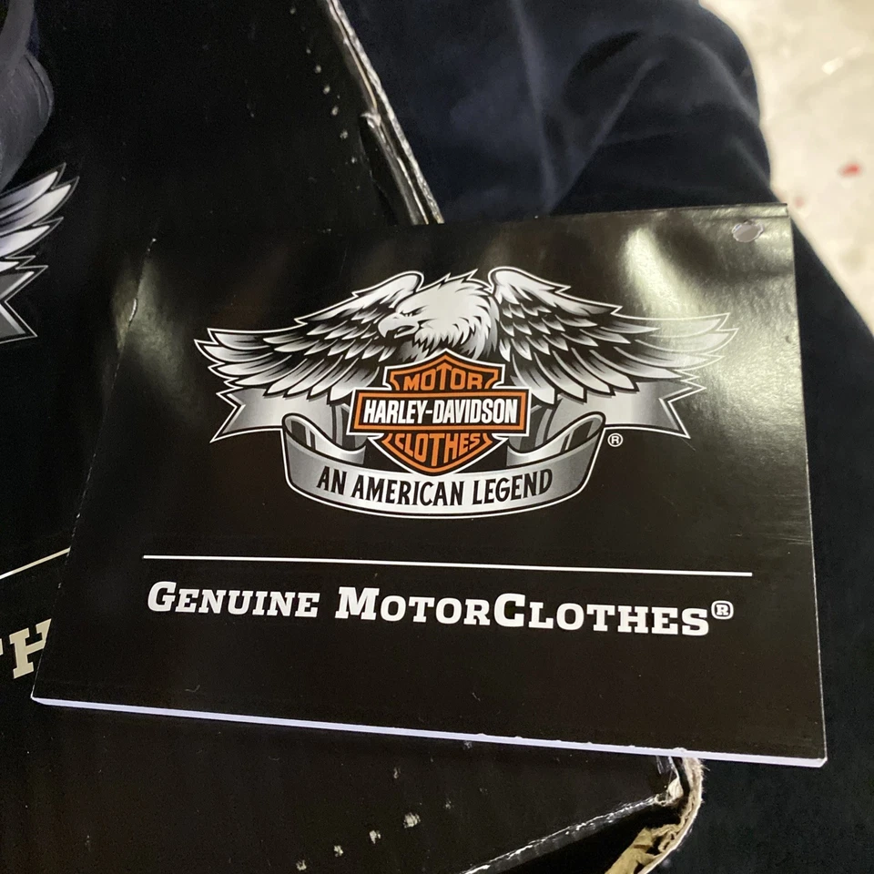 Medio casco híbrido alerón negro Harley Davidson en caja con cubierta antipolvo como nuevo Foto 3 de 4