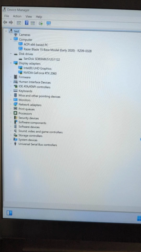 Razer Blade 15 15.6" Intel i7-10750H 32GB 512GB RTX 2060 RZ09-0328 C/AC Win11 H Foto 2 de 4