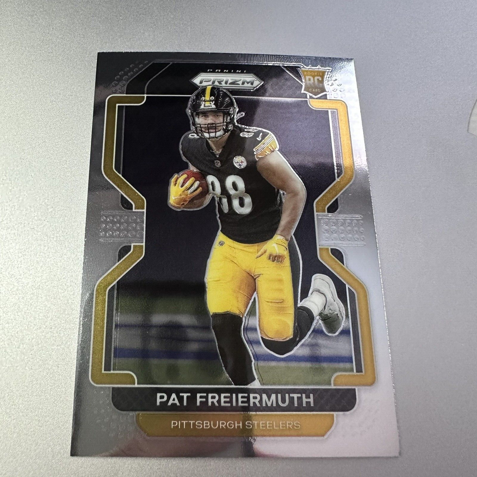 2021 Panini Prizm Pat Freiermuth Base Rookie Card RC #362 Pittsburgh Steelers