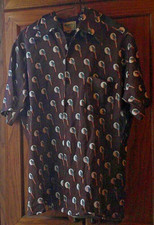Vintage 1970s ALEXANDER'S Parrot Birds Print Button Down Short Sleeve Shirt sz M