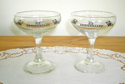 Vintage 25th WEDDING ANNIVERSARY 4" Clear Stemmed Glasses ~ Set of 2 ~ - Picture 2 of 8