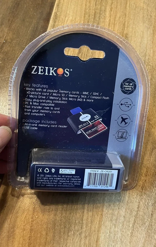 Zeikos High Speed 57-in-1 USB 2.0 Memory Card Reader Writer for all Memory Cards - Image 2 of 2