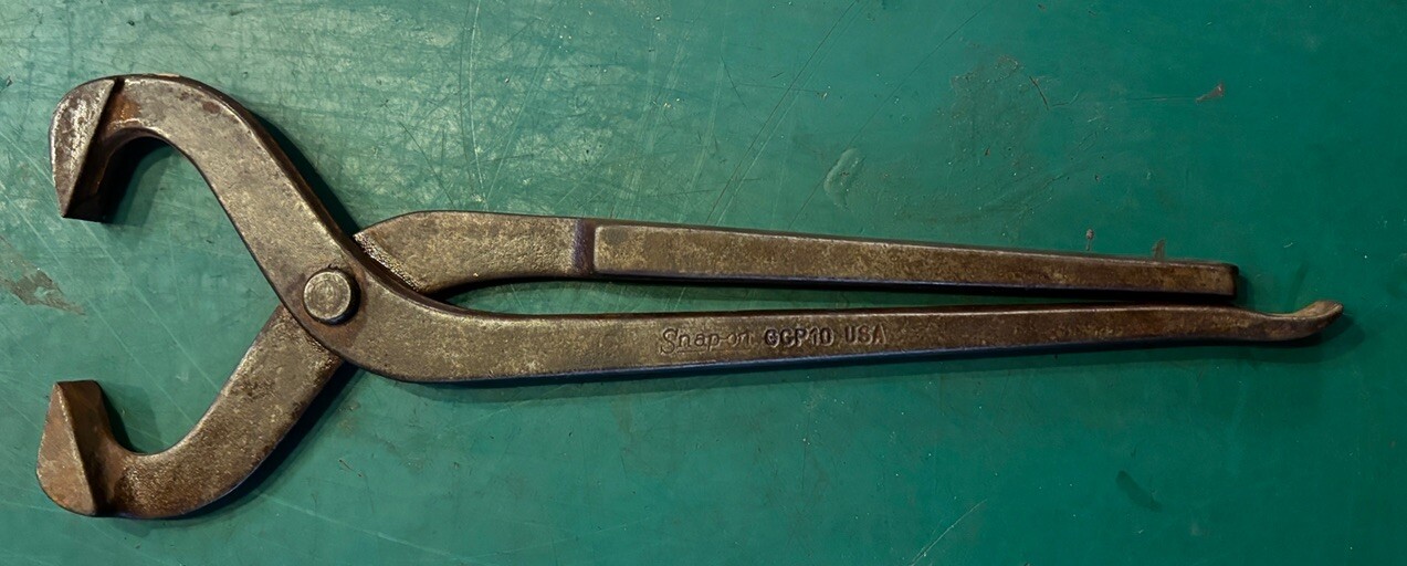 Vintage SNAPON GCP10 USA Dust & Grease Cap Removal Pliers Tool 103/4