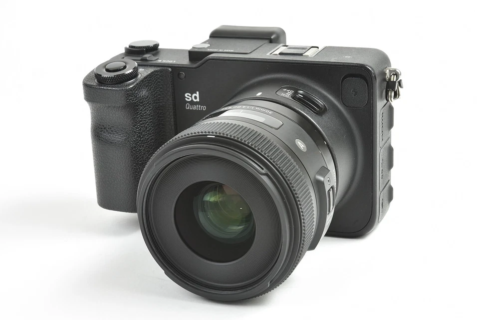 Sigma sd Quattro Digital Camera Art 30mm f/1.4 DC HSM Kit [Excellent] 88-K90 - Image 2 of 4