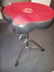 roc n soc nitro drum throne