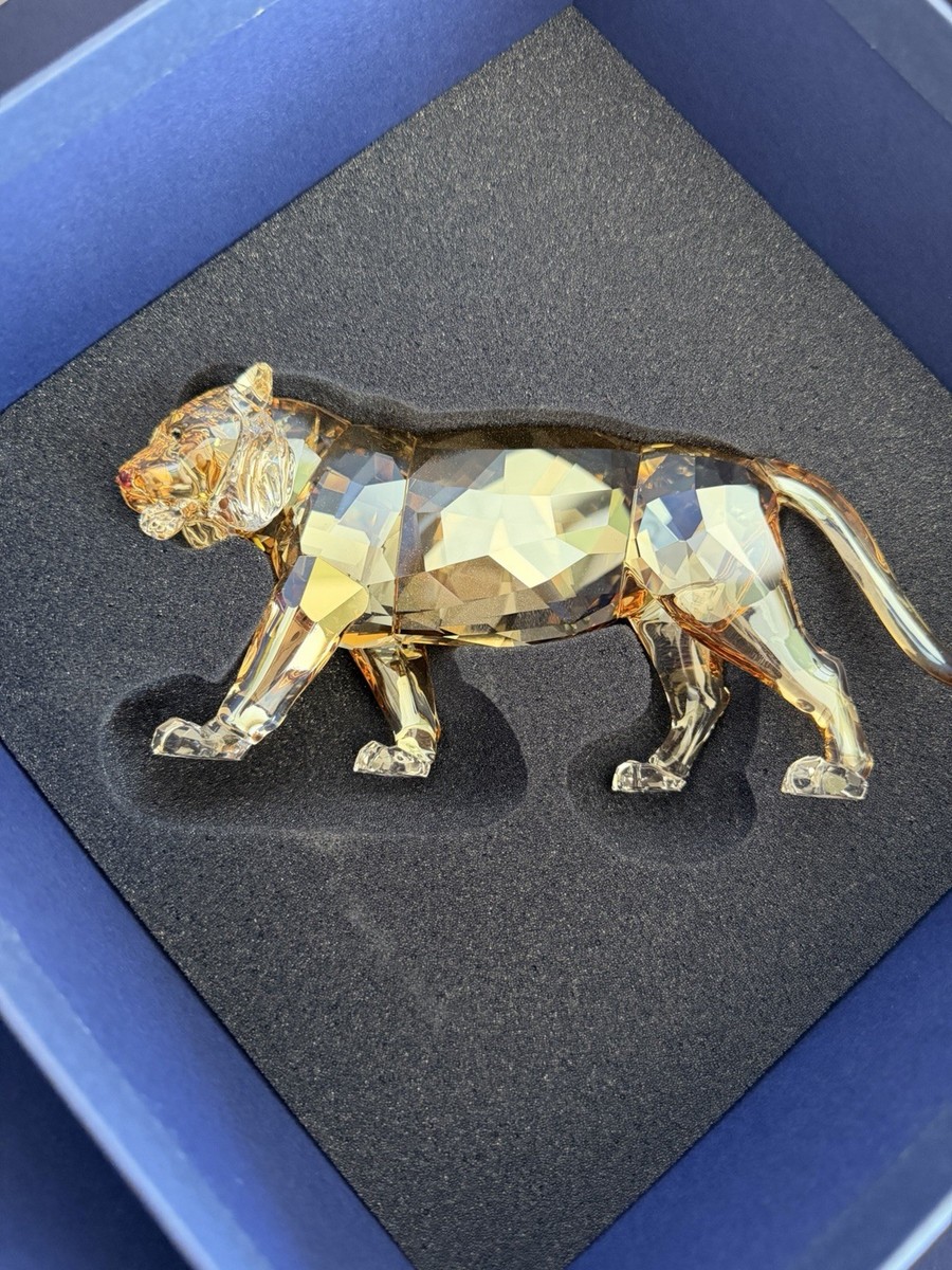 2010 Swarovski Crystal RETIRED Endangered Wildlife Tiger Figurine