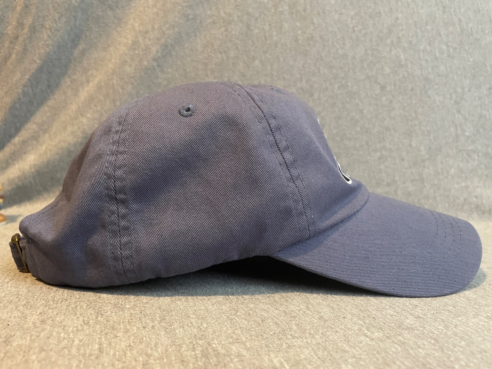 Paramount Apparel Gray Bear Mountain Adjustable C… - image 4