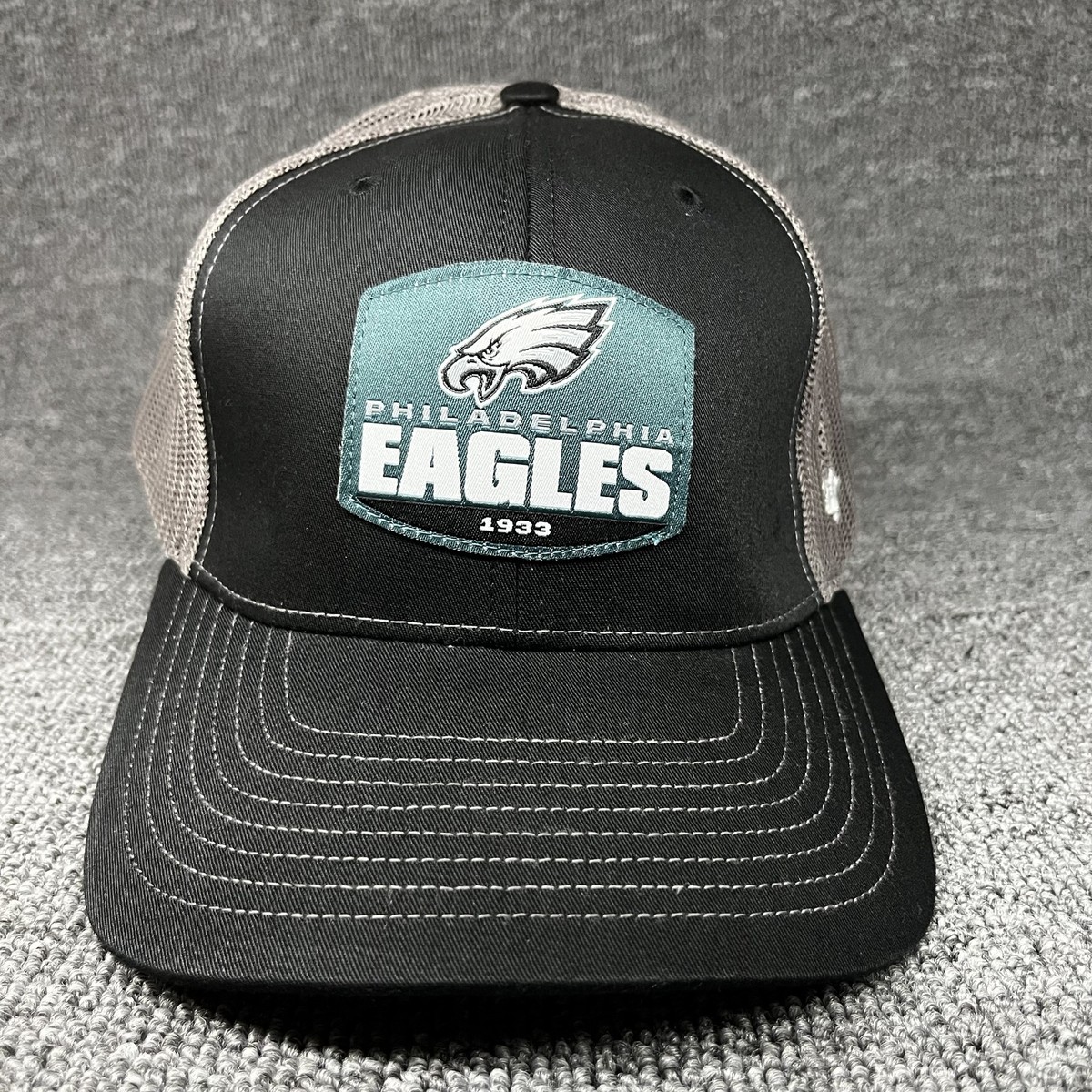 '47 Philadelphia Eagles 1933 Trucker Snapback Hat Black Gray Mesh Cap