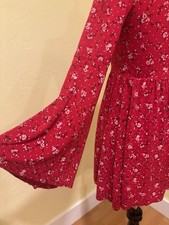 Pretty Little Thing Red Floral Tie Front Fitted Fit & Flare Size 0 Long Sleeves
