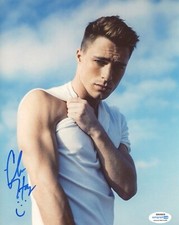 Colton Haynes Arrow Autographed Signed 8x10 Photo ACOA