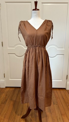 Artisan made V-neck summer lightweight dress, made in Oaxaca Mexico