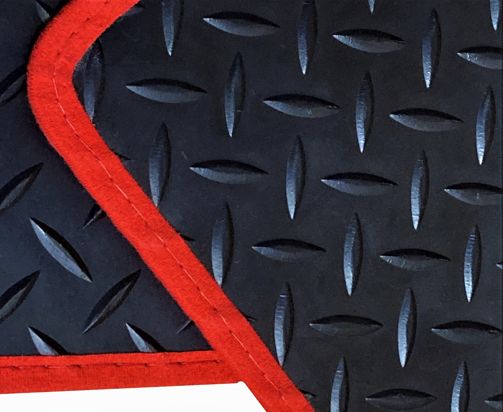 Car Mats for Kia Sorento 7 Seat 2012 to 2015 Tailored Black Rubber Red