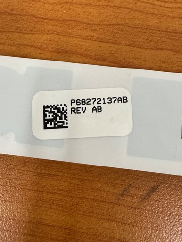 2017-2022 Jeep Cherokee Front Door Nameplate Emblem 68272137AB New Oem - Picture 3 of 5