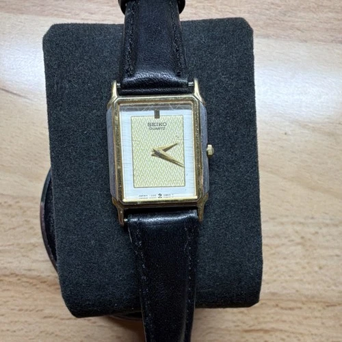 Vintage Seiko Tank Men's Rectangle Gold Quartz Wristwatch Analog Genuine Leather