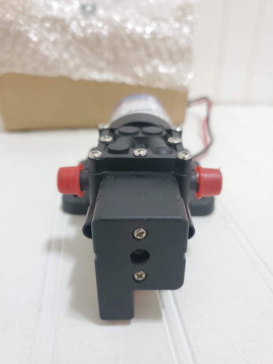 New EVERFLO 1.0 GPM, 12V, Max 40 PSI Diaphragm Pump EF1000, EF1000-BOX EF1000BOX