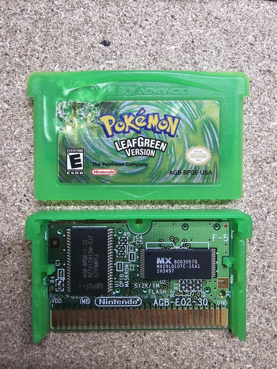 GAME BOY GAMEBOY ADVANCE NINTENDO AUTHENTIC POKEMON LEAFGREEN LEAF