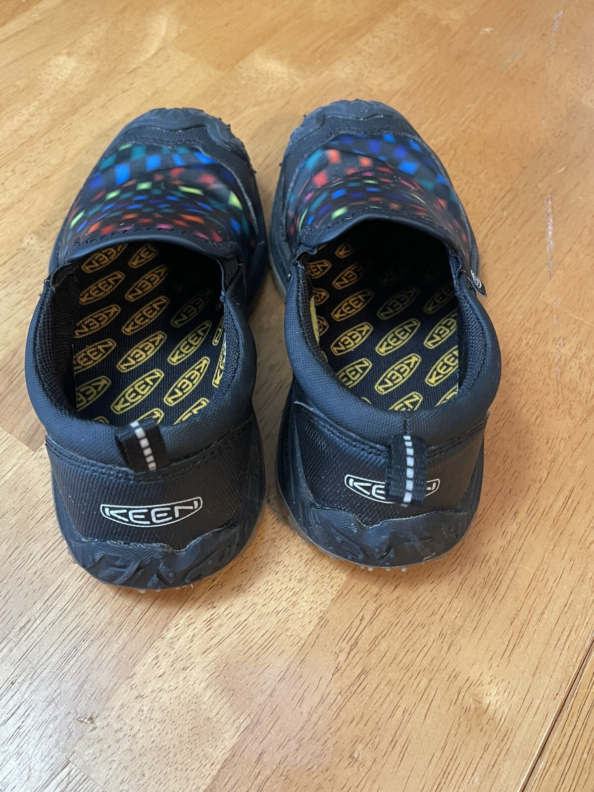 Scarpe slip on KEEN Speed Hound giovanili nere multi bambini piccoli taglia 13 colorate