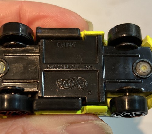 1992 Neon De anti Construct Viper Matchbox Car - Picture 6 of 6