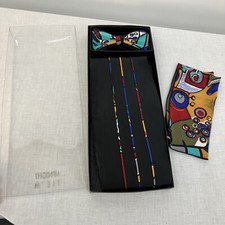Mr Night Tie M Made in the USA Hugging Man Bow Tie and Cummerbund