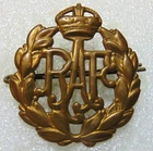 World War 2 Period RAF / Royal Air Force Brass Cap Badge