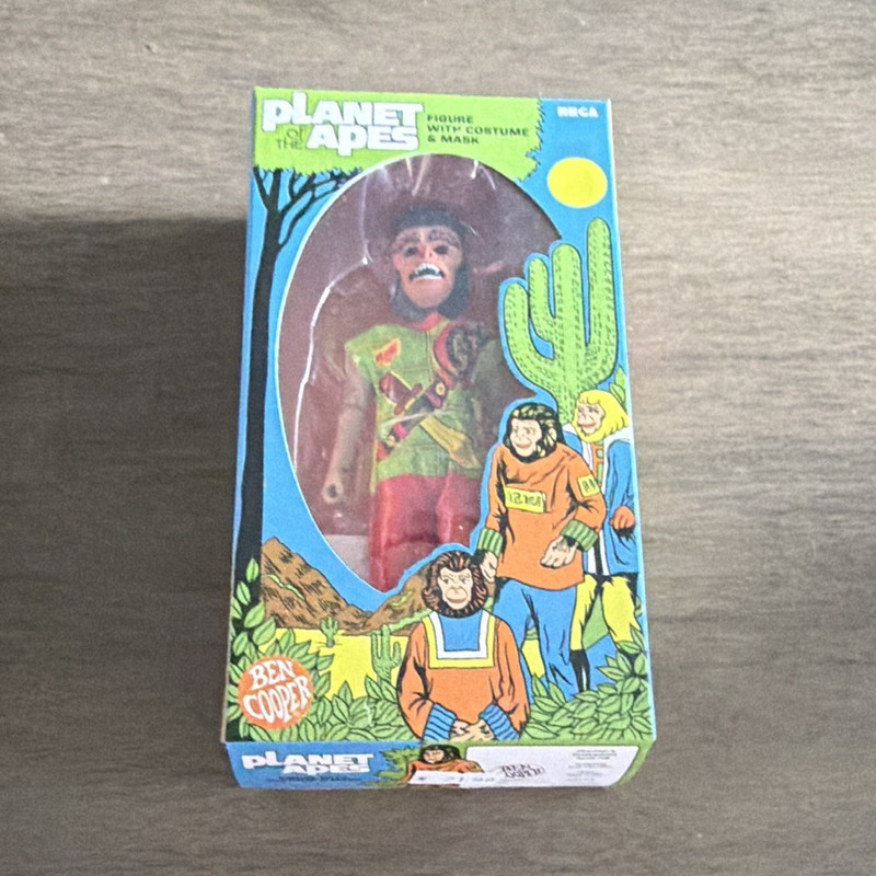 NECA/Ben Cooper Planet of the Apes Figure w/ Costume & Mask.